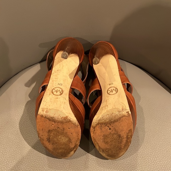 Michael Kors Sexy Platform Open Toe Heel Shoes with Zipper Hardware Accent - Picture 7 of 11